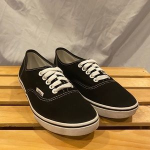vans lo pro size 12